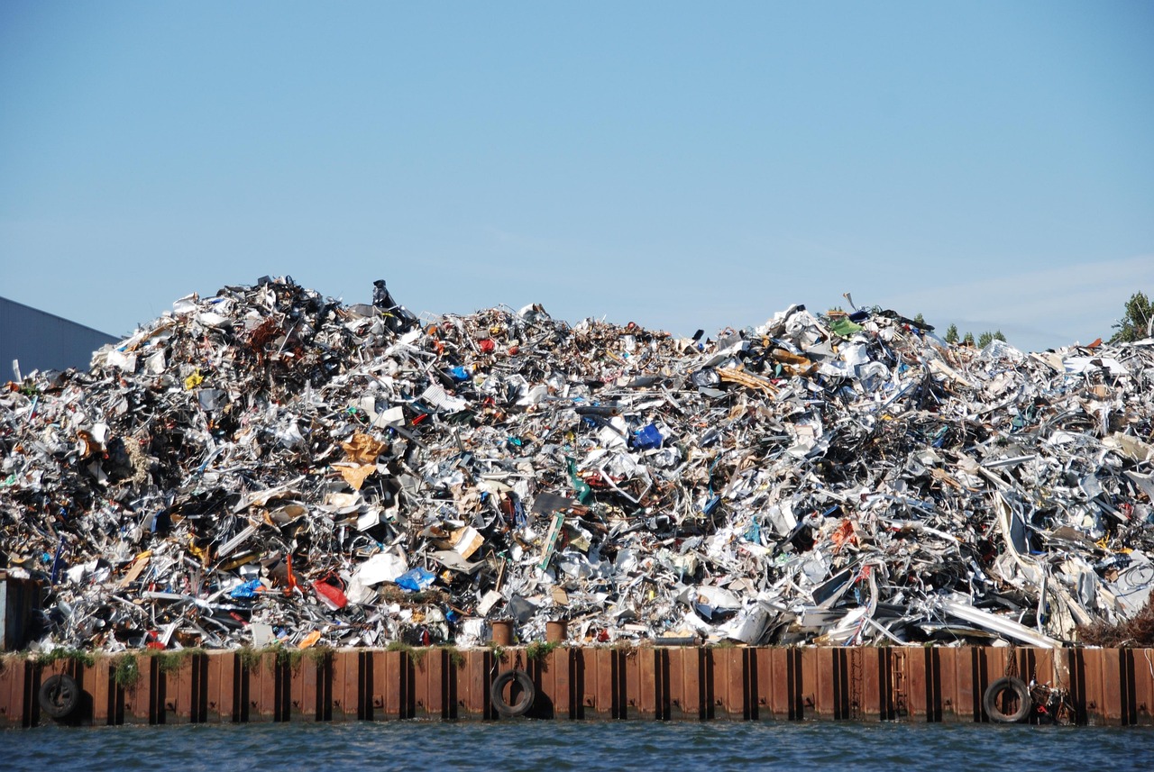 Image of a recycling plant