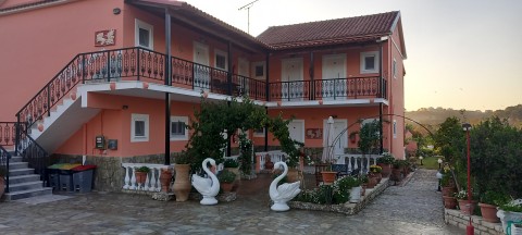 Mon Amour Apartments