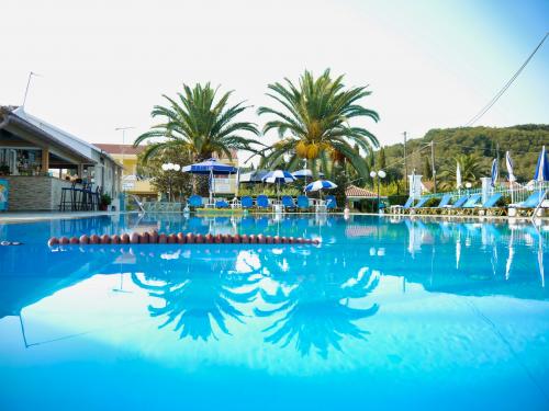 tria-adelphia-pool-view-2